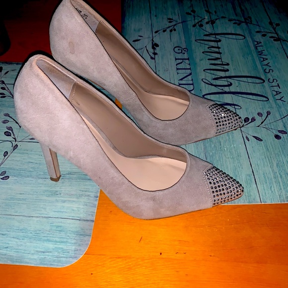 Fergie heels with marquis cute stone on tips